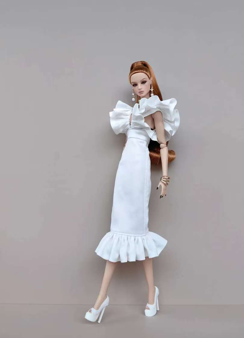 Платье для куклы с глубоким V- – обзор и цена Baby Clothing High End